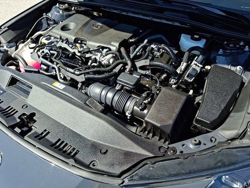 Certified 2025 Toyota Camry SE AWD/4WD image 27
