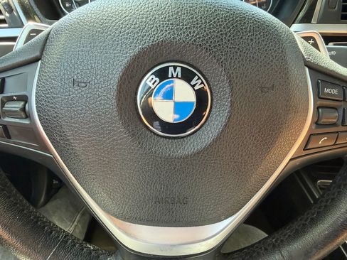Used 2018 BMW 330i xDrive Sedan AWD/4WD image 31