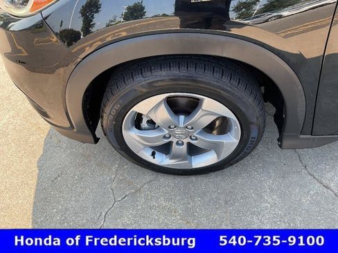 Certified 2019 Honda HR-V LX image 10
