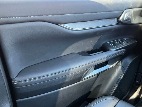 New 2025 Ford Ranger Lariat w/ FX4 Off-Road Package image 33