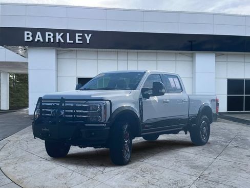 Used 2024 Ford F250 King Ranch AWD/4WD image 7