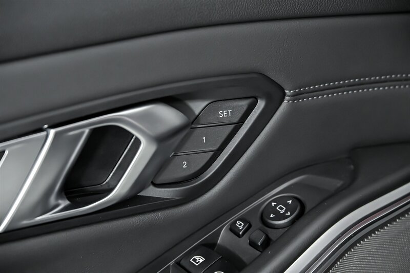 Used 2023 BMW M3 RWD image 15