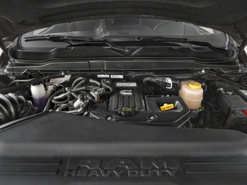 New 2026 RAM 2500 Laramie w/ Night Edition AWD/4WD image 8