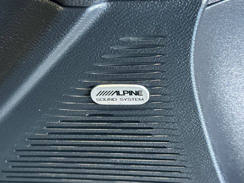 Used 2019 Dodge Challenger R/T Scat Pack image 19