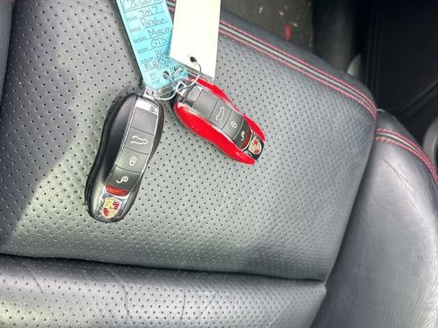 Used 2017 Porsche Macan GTS image 24