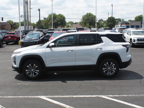 New 2027 Chevrolet Equinox LT AWD/4WD image 6