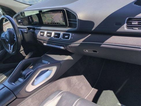 Used 2022 Mercedes-Benz GLS 450 4MATIC image 18
