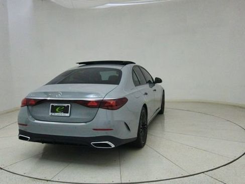 Used 2024 Mercedes-Benz E 350 4MATIC Sedan image 67