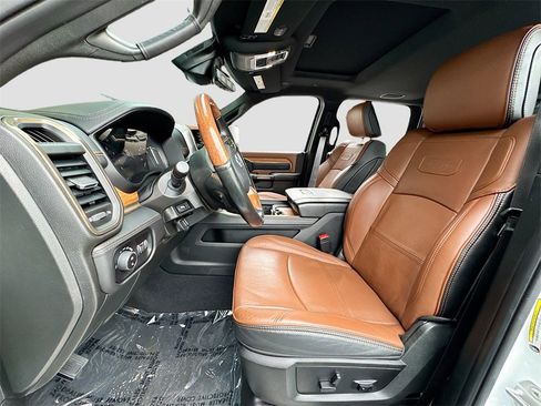 Used 2024 RAM 3500 Limited w/ Safety Group image 14