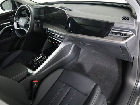 Used 2025 Audi Q5 2.0T Premium Plus w/ Premium Plus image 20