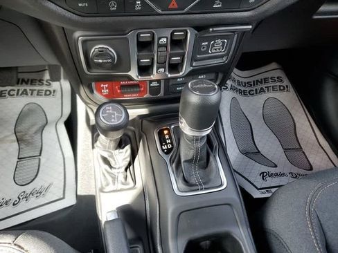 New 2026 Jeep Gladiator Sport AWD/4WD image 20