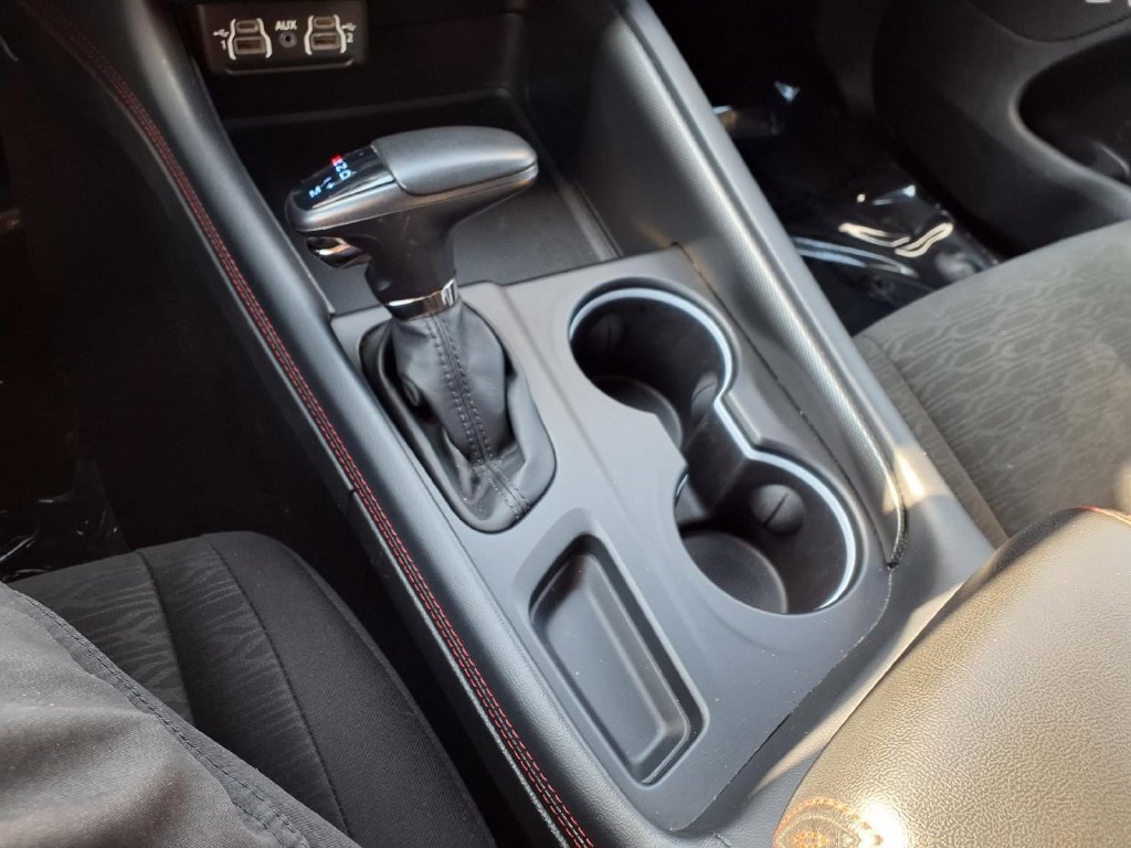Used 2025 Dodge Durango GT AWD/4WD image 11