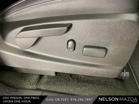 Used 2016 Chevrolet Colorado LT w/ Luxury Package, Chrome image 42