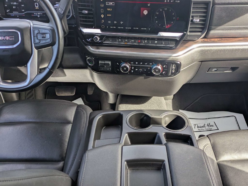 Used 2025 GMC Sierra 1500 SLT RWD image 27