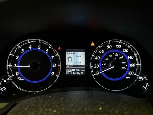 Used 2015 INFINITI QX70 AWD w/ Premium Package image 11