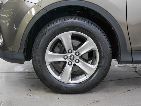 Used 2015 Toyota RAV4 XLE AWD/4WD image 27