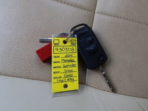 Used 2014 Mercedes-Benz Sprinter 3500 image 10