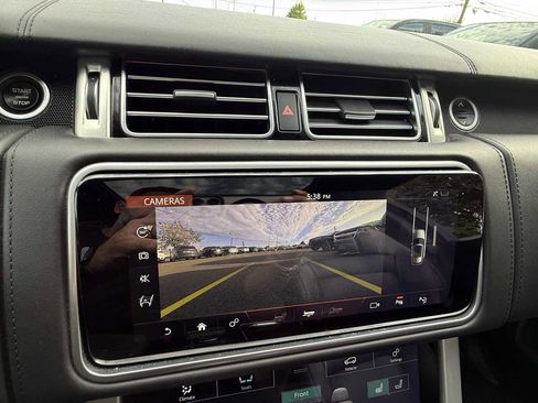 Used 2019 Land Rover Range Rover Autobiography image 29