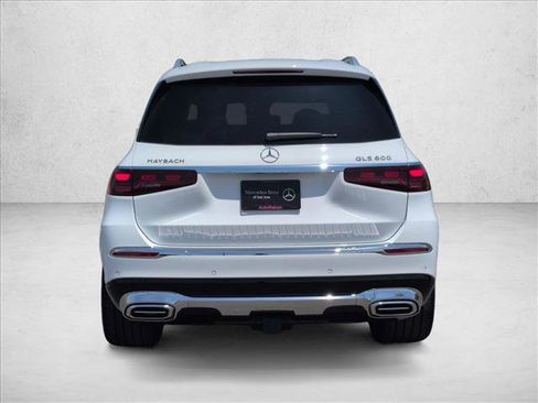 New 2026 Mercedes-Benz Maybach GLS 600 4MATIC image 8