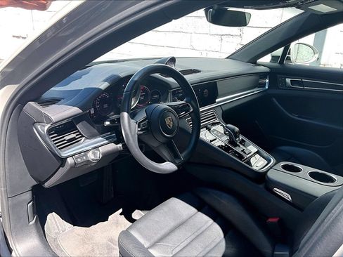 Certified 2023 Porsche Panamera 4 Platinum Edition AWD/4WD image 4