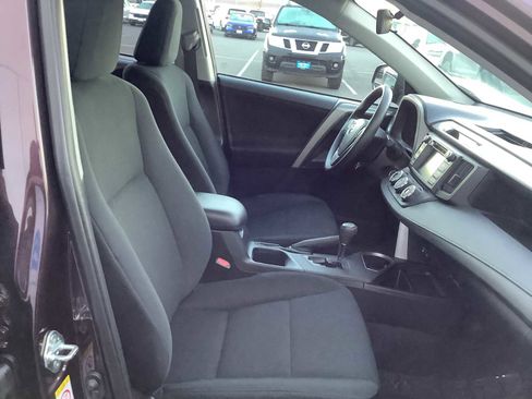 Used 2018 Toyota RAV4 LE w/ All Weather Liner Package image 15