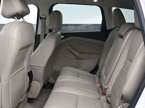 Used 2015 Ford Escape Titanium image 5