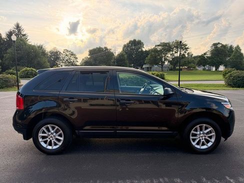 Used 2014 Ford Edge SE w/ Equipment Group 101A FWD image 4