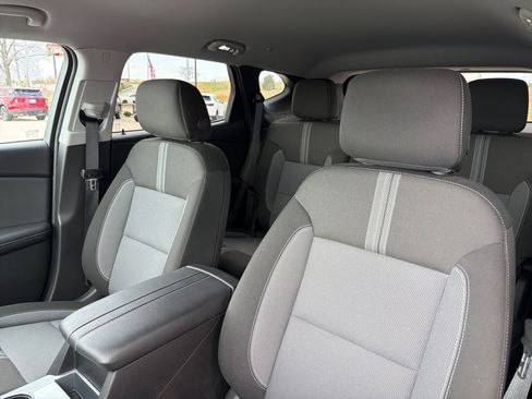 Used 2025 Chevrolet Blazer LT image 21