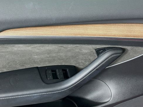 Used 2022 Tesla Model 3 RWD image 15