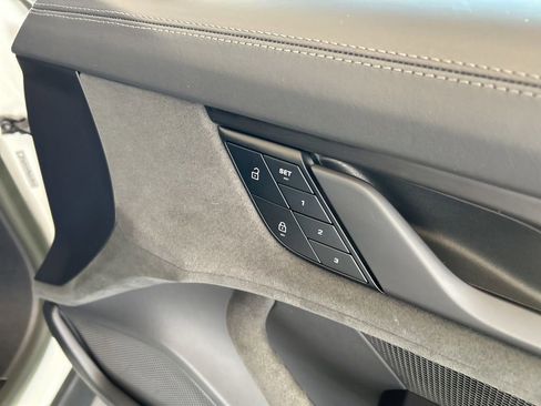 Used 2023 Porsche Taycan GTS image 26