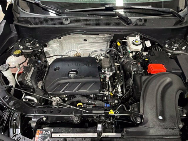Certified 2024 Buick Encore GX Avenir AWD/4WD image 28