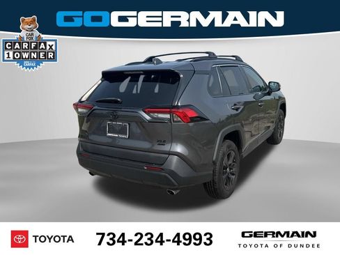Used 2021 Toyota RAV4 XLE w/ Convenience Package AWD/4WD image 7