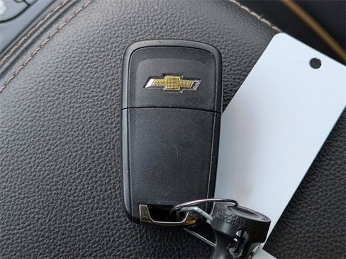 Used 2016 Chevrolet Impala LTZ w/ Enhanced Convenience Package image 34