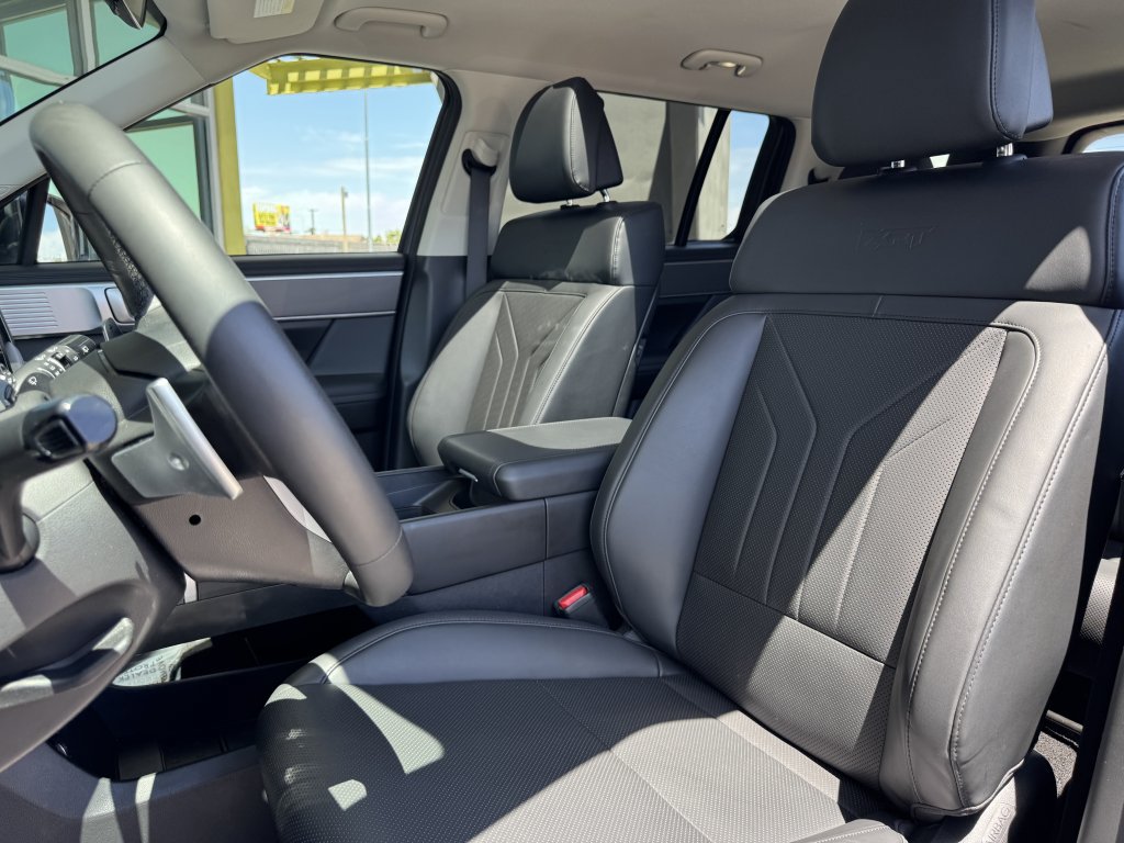 Used 2024 Hyundai Santa Fe XRT AWD/4WD image 35