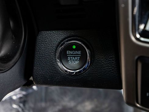 Used 2022 Ford F250 Platinum w/ FX4 Off-Road Package image 22