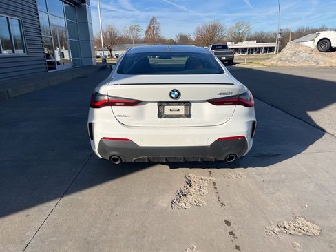 Used 2023 BMW 430i Coupe w/ M Sport Package image 6