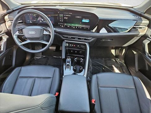 Certified 2025 Audi Q5 Premium w/ Convenience Package image 16