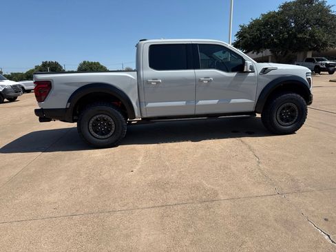 Used 2026 Ford F150 Raptor AWD/4WD image 8