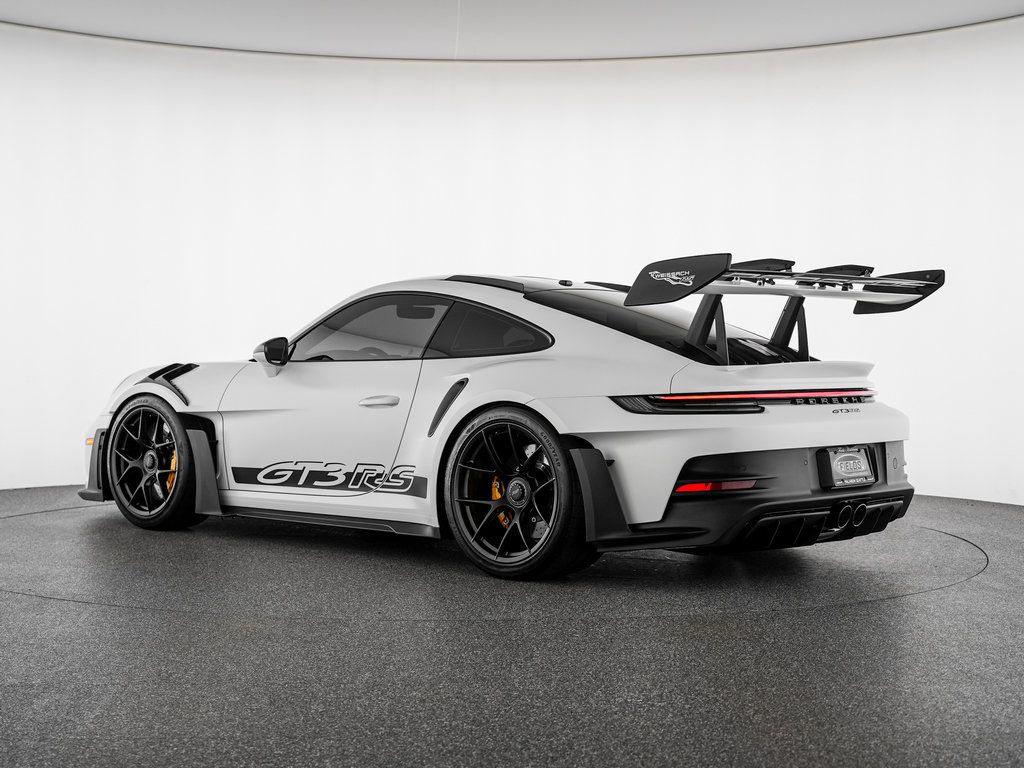 Used 2025 Porsche 911 GT3 RS RWD image 3