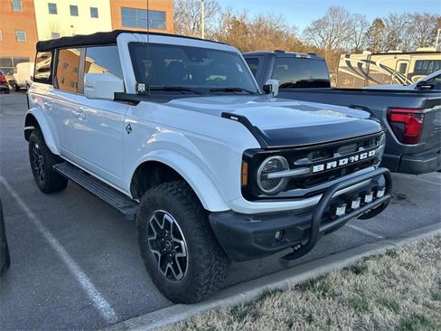Certified 2021 Ford Bronco Outer Banks image 3