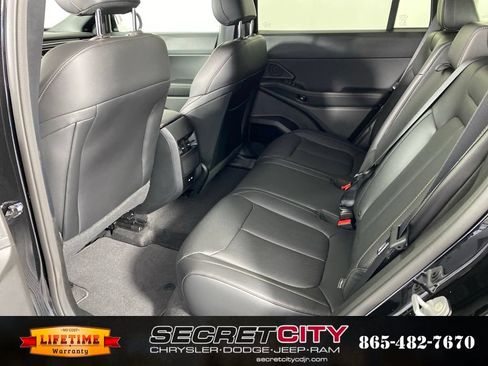 New 2026 Jeep Cherokee Limited AWD/4WD image 28