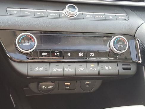 New 2026 Hyundai Elantra Limited FWD image 29