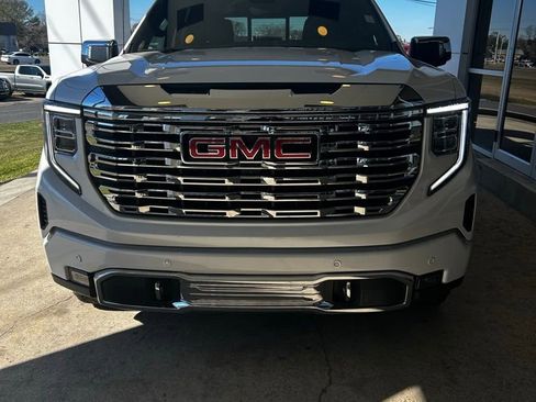 Certified 2024 GMC Sierra 1500 Denali w/ Technology Package image 3