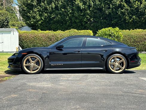 Certified 2022 Porsche Taycan Turbo S AWD/4WD image 2