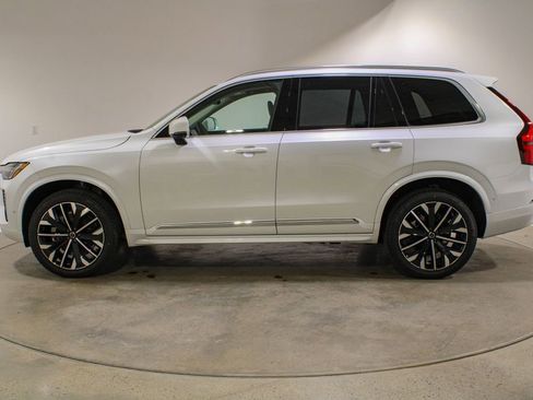 New 2026 Volvo XC90 B6 Ultra w/ Protection Package AWD/4WD image 2