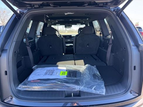 New 2027 Kia Telluride S image 7