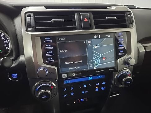 Used 2021 Toyota 4Runner Limited image 25