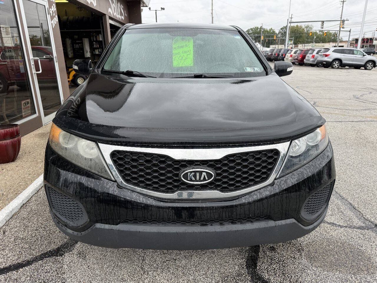 Used 2011 Kia Sorento LX AWD/4WD image 2