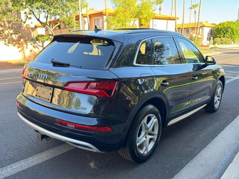 Used 2019 Audi Q5 2.0T Premium AWD/4WD image 5