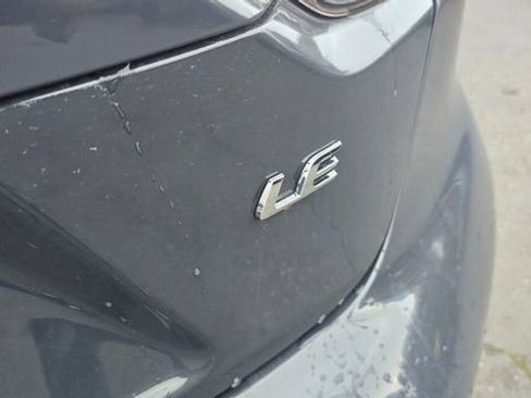 Used 2023 Toyota Corolla LE image 7